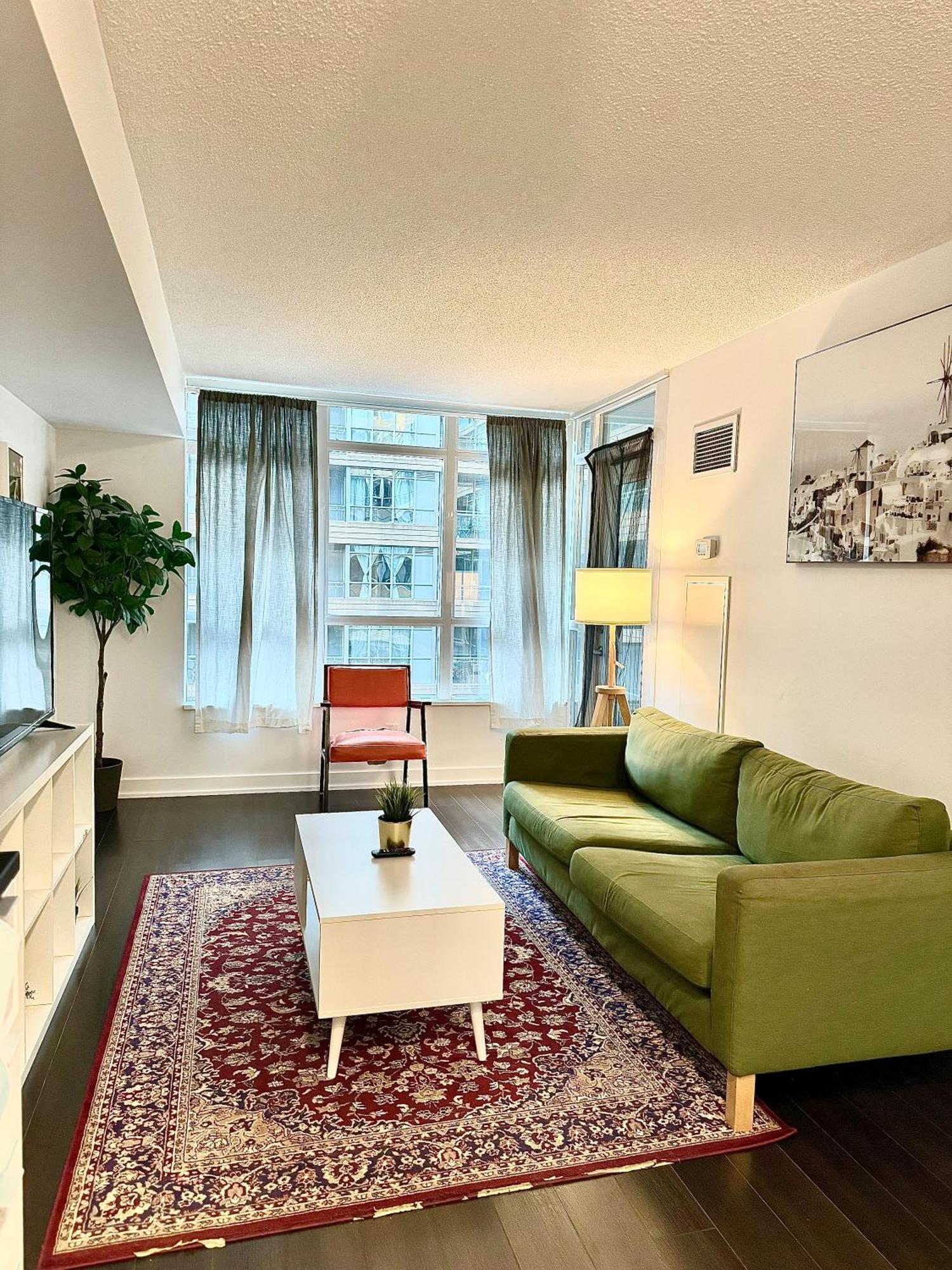 Lush Condo By Cntower - Free Parking Toronto Exterior foto